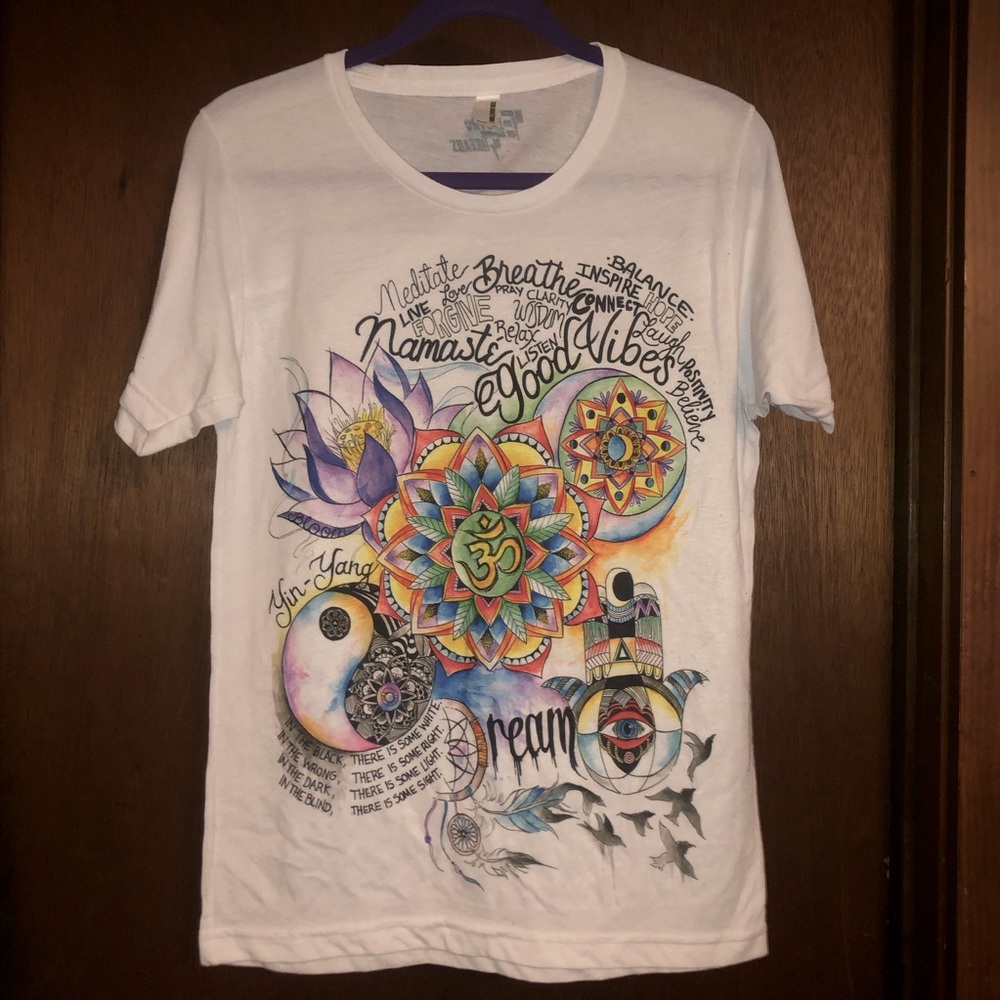 Electro Threads Tee Women’s Size Small